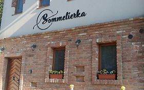 Sommeliérka - ubytování&vinný sklep